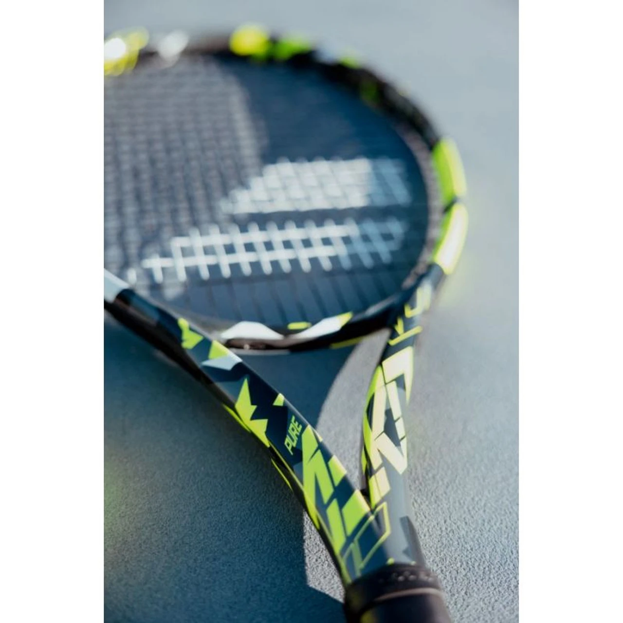 Babolat Pure Aero Team 2023 Tennis Racquet 2 Babolat Pure Aero Team 2023 Tennis Racquet - Image 2